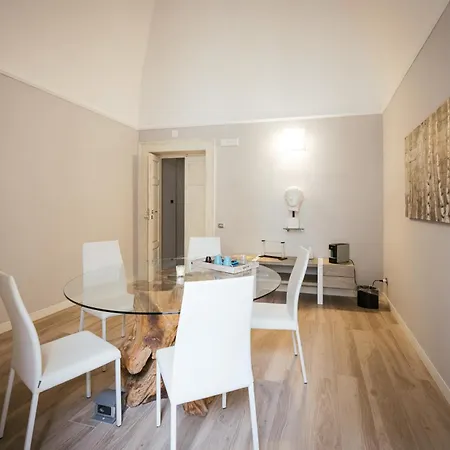 Πανσιόν Calefati 54