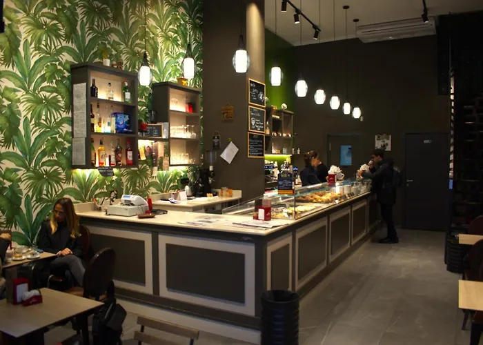 Calefati 54 4* バーリ